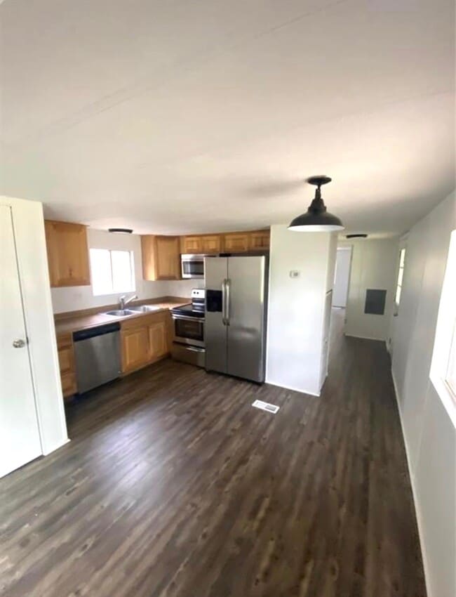 property at 933 S Pine Lake Rd