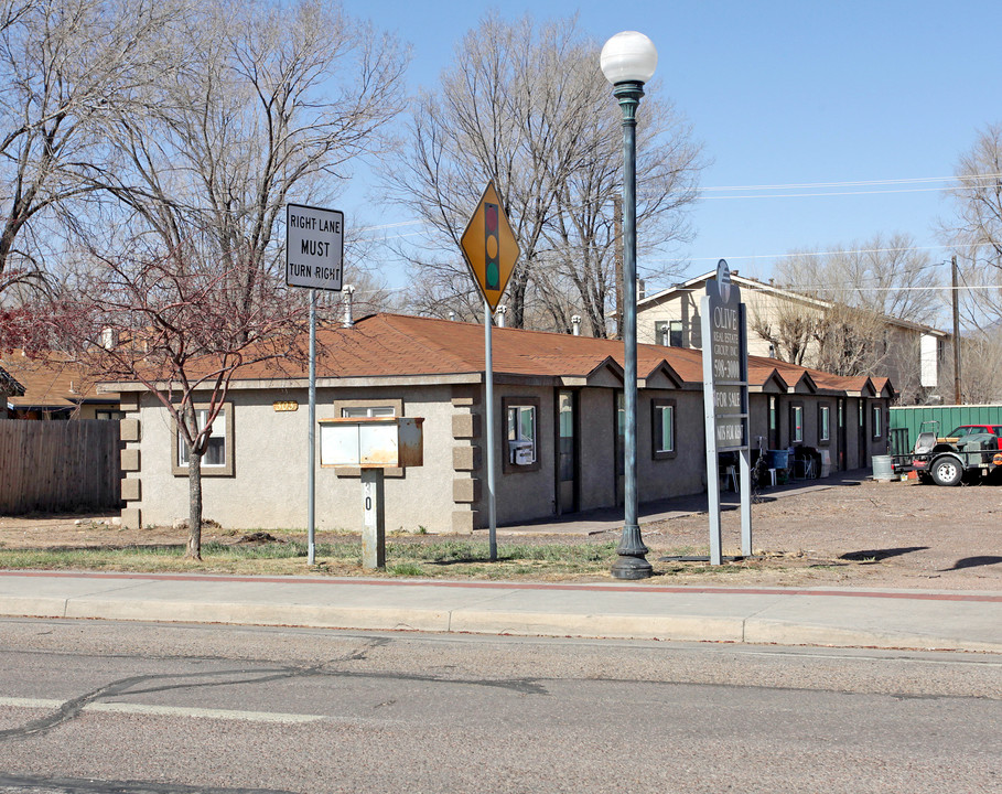 303 N Santa Fe Ave in Fountain, CO - Building Photo