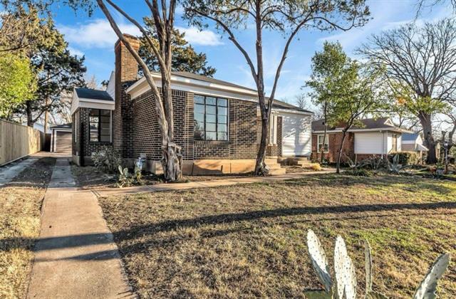 2753 El Tivoli Dr in Dallas, TX - Building Photo