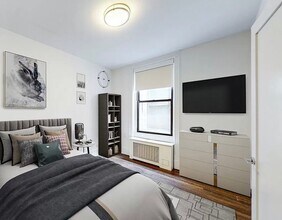 4 BED WITH IN-UNIT LAUNDRY + ELEVATOR BUIL in New York, NY - Building Photo - Building Photo