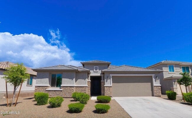 19584 W San Miguel Ave