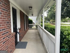716 Wilkes Dr in Loganville, GA - Building Photo - Building Photo