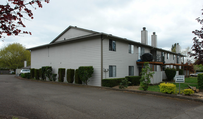 Timberhills Apartments in Corvallis, OR - Building Photo - Building Photo