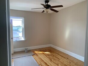 204 Jepson St in Fall River, MA - Building Photo - Building Photo