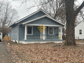 3611 N Linwood Ave in Indianapolis, IN - Building Photo