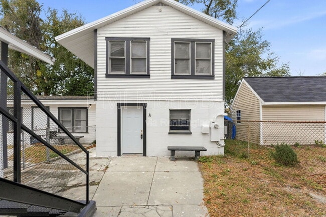 property at 2914 N 10th St