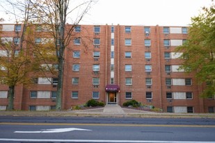 Allen Park Apartments