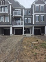 9 Kensington Rd in Haldimand, ON - Building Photo