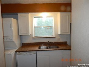 3243 Nacogdoches Rd-Unit -1306 in San Antonio, TX - Building Photo - Building Photo