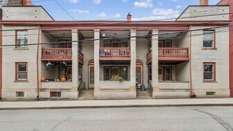 1609 Brighton Pl in Pittsburgh, PA - Building Photo