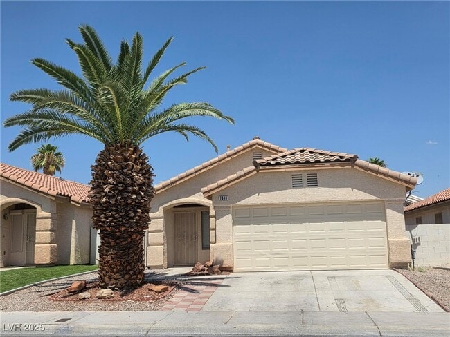 7840 Blue Charm Ave in Las Vegas, NV - Building Photo - Building Photo