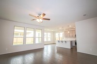 3403 Knighton Hill Dr in Houston, TX - Building Photo - Building Photo