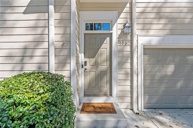 1362 Cartecay Dr NE in Atlanta, GA - Building Photo - Building Photo