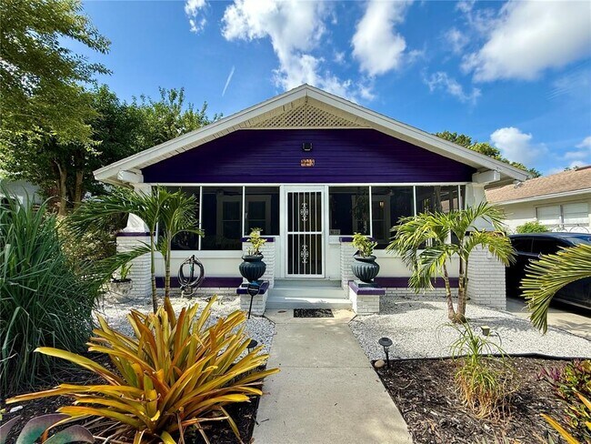 1213 E Henry Ave in Tampa, FL - Building Photo - Building Photo