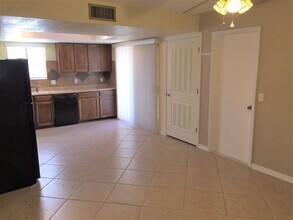 3110 Southwind Ave in Lake Havasu City, AZ - Building Photo - Building Photo