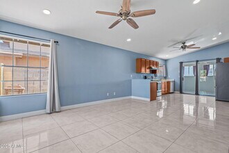 4438 N 84th Ln in Phoenix, AZ - Building Photo - Building Photo