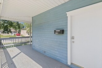265 Greenwich Ave in Paulsboro, NJ - Building Photo - Building Photo
