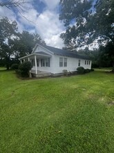 6685 U.S. Hwy 17 S in New Bern, NC - Building Photo - Building Photo