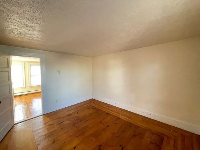 214 Kelley St in Manchester, NH - Building Photo - Building Photo