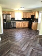 32115 Johnson Rd in Salisbury, MD - Foto de edificio - Building Photo