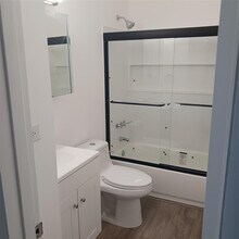 3055 NW 212th St in Miami Gardens, FL - Foto de edificio - Building Photo