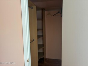 131 Amberly Dr in Englishtown, NJ - Building Photo - Building Photo