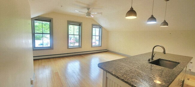 115 W Market St in Corning, NY - Building Photo - Building Photo