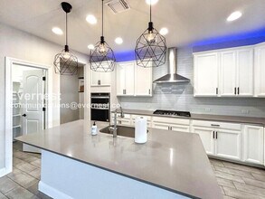 416 Spoleto Dr in Liberty Hill, TX - Building Photo - Building Photo