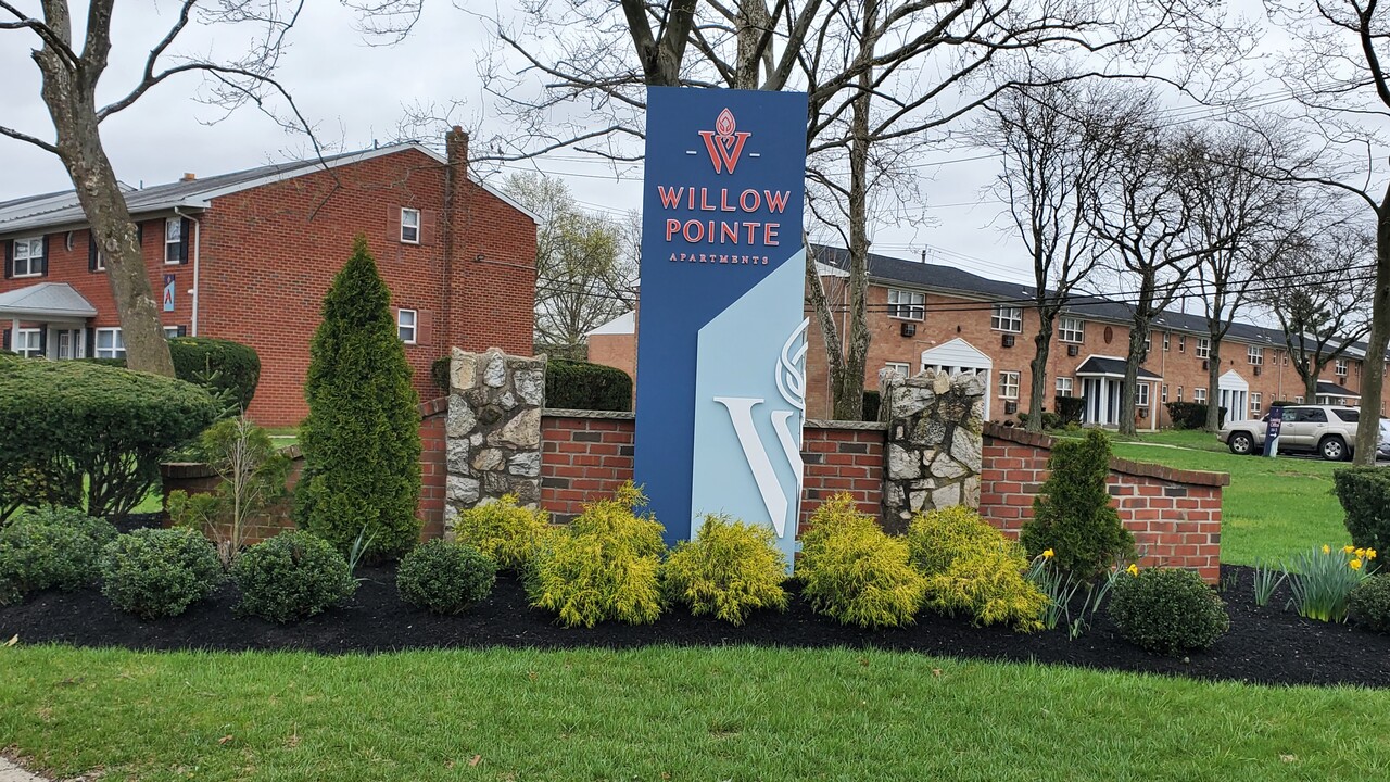 Willow Pointe Apartments Photo