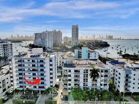 1658 Bay Rd in Miami Beach, FL - Building Photo