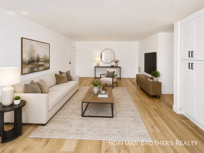 5440 Carlton Way, Unit 107