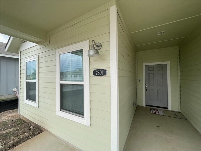 2801 Winding Creek Rd in Niederwald, TX - Building Photo - Building Photo