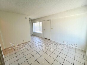 333 Ramon Rd in Palm Springs, CA - Building Photo - Building Photo