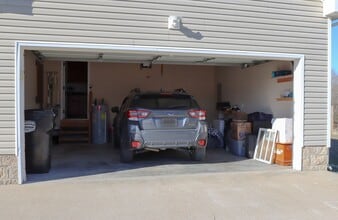 1377 Mutual Dr in Clarksville, TN - Building Photo - Building Photo