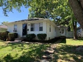 2537 Parkwood Ave in Columbus, OH - Building Photo