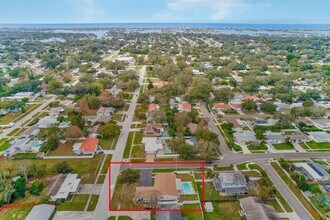 2589 Sunny Breeze Ave in Largo, FL - Building Photo - Building Photo