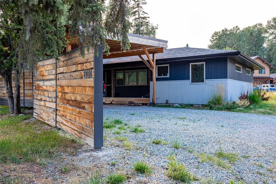 2010 Benchmark Ln in Whitefish, MT - Building Photo