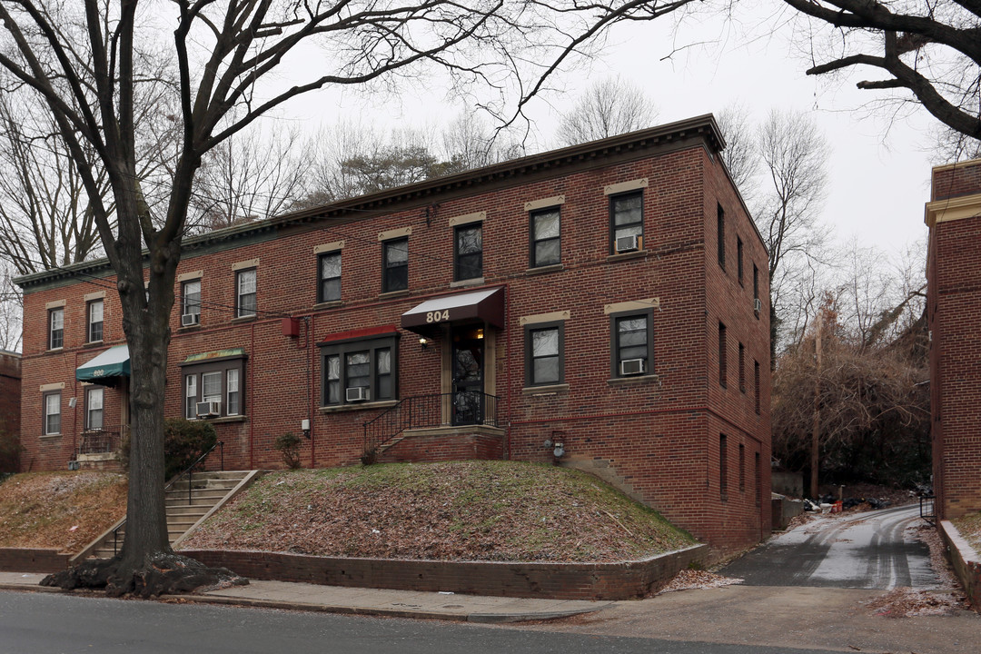 804 Taylor St NE in Washington, DC - Building Photo