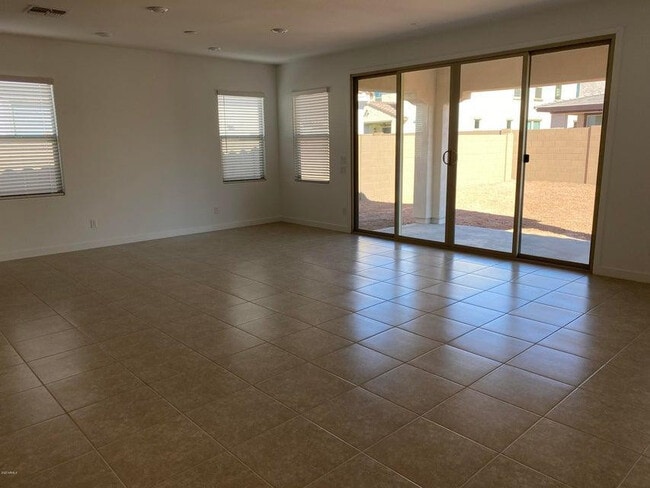 9731 E Research Ave in Mesa, AZ - Building Photo - Building Photo
