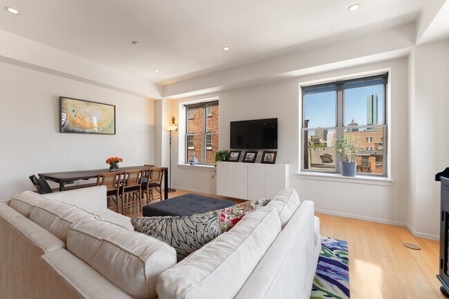 40 Fay St in Boston, MA - Building Photo - Building Photo