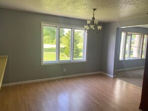 11790 23 Mile Rd in Marshall, MI - Building Photo - Building Photo