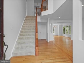 1518 Summerset Pl in Herndon, VA - Building Photo - Building Photo