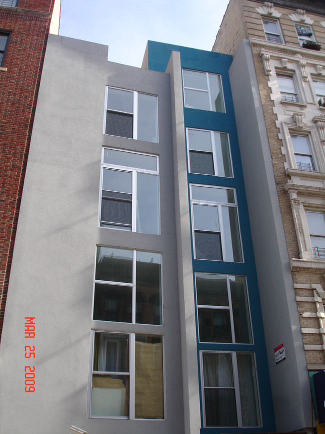 351 S 3rd St in Brooklyn, NY - Building Photo - Building Photo