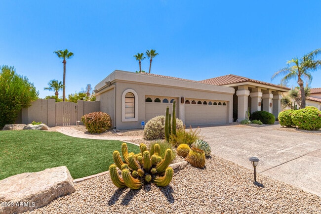 10641 E San Salvador Dr in Scottsdale, AZ - Building Photo - Building Photo