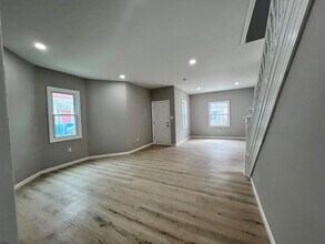 21 S Spray Ave in Atlantic City, NJ - Foto de edificio - Building Photo