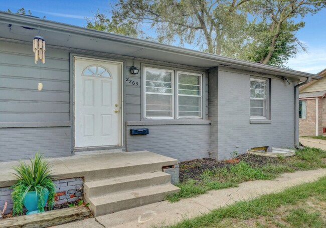 property at 2765 Everett St