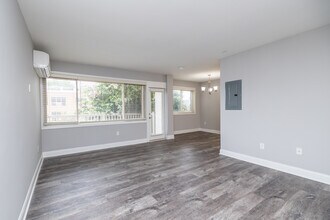 The Alante in Alexandria in Alexandria, VA - Building Photo - Interior Photo