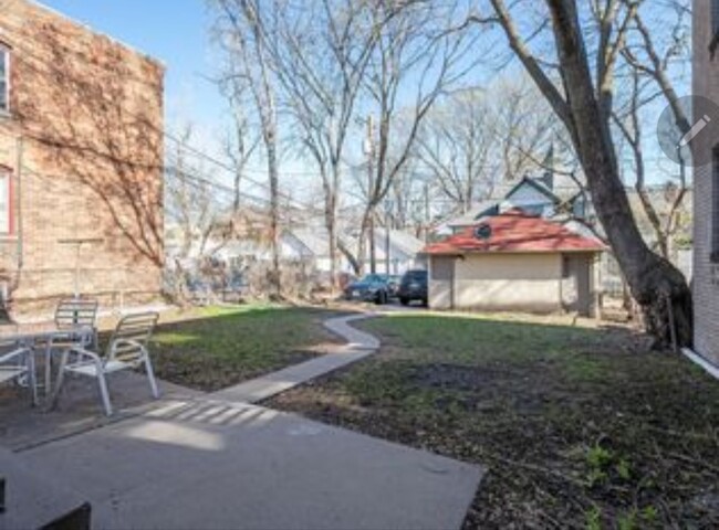 715 Grand Ave, Unit 1 in St. Paul, MN - Building Photo - Building Photo