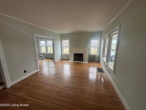 2167 Eminence in Shelbyville, KY - Building Photo - Building Photo