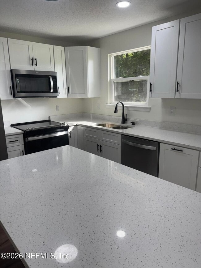 5202 SW 155th St in Starke, FL - Building Photo - Building Photo